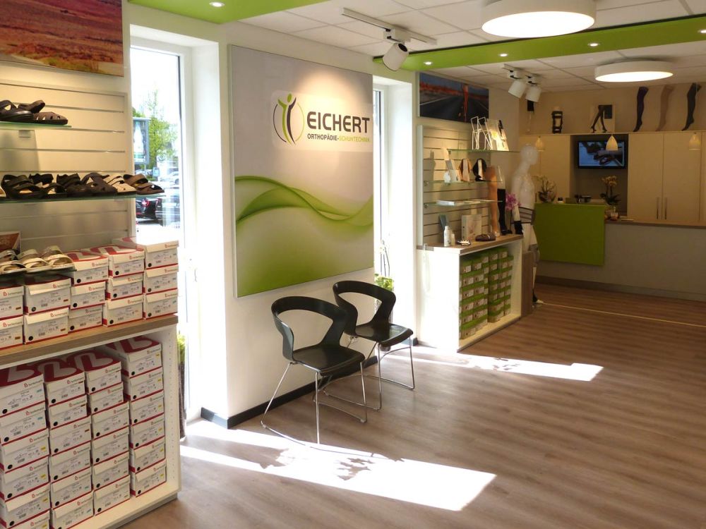 Ladeneinrichtung der Orthopädie-Schuh-Technik.