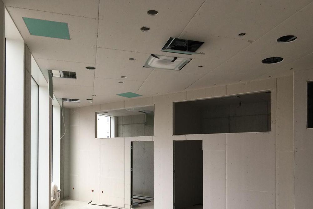 Der Ladenbausbau in der Bauphase von Bäuerlein Objektdesign