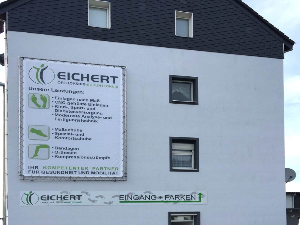 Kundenzentriertes Raumkonzept von Bäuerlein Objektdesign für ein angenehmes Einkaufserlebnis bei Eichert.