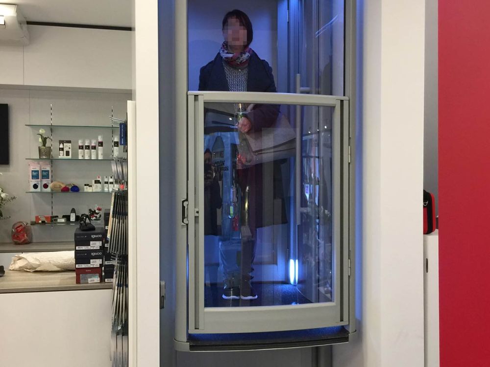 Ladenbau von Bäuerlein Objektdesign