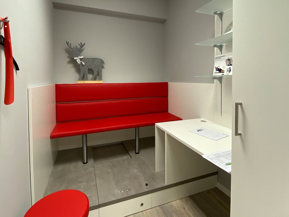 Kundenfreundlich und ansprechender Ladenbau von Bäuerlein Objektdesign