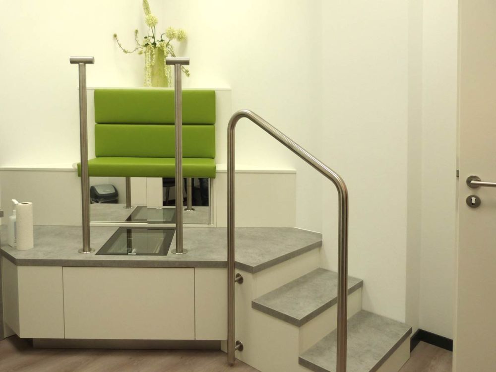 Store-Design von Bäuerlein Objektdesign für optimalen Kundenservice.